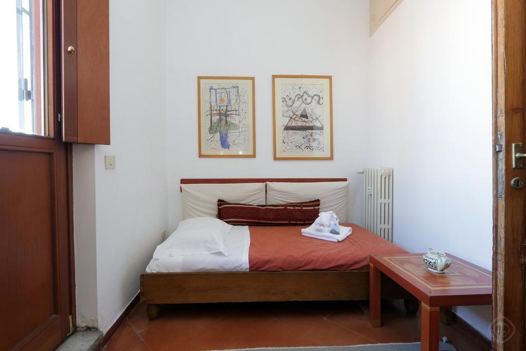 Fori Imperiali Apartment Rom Zimmer foto